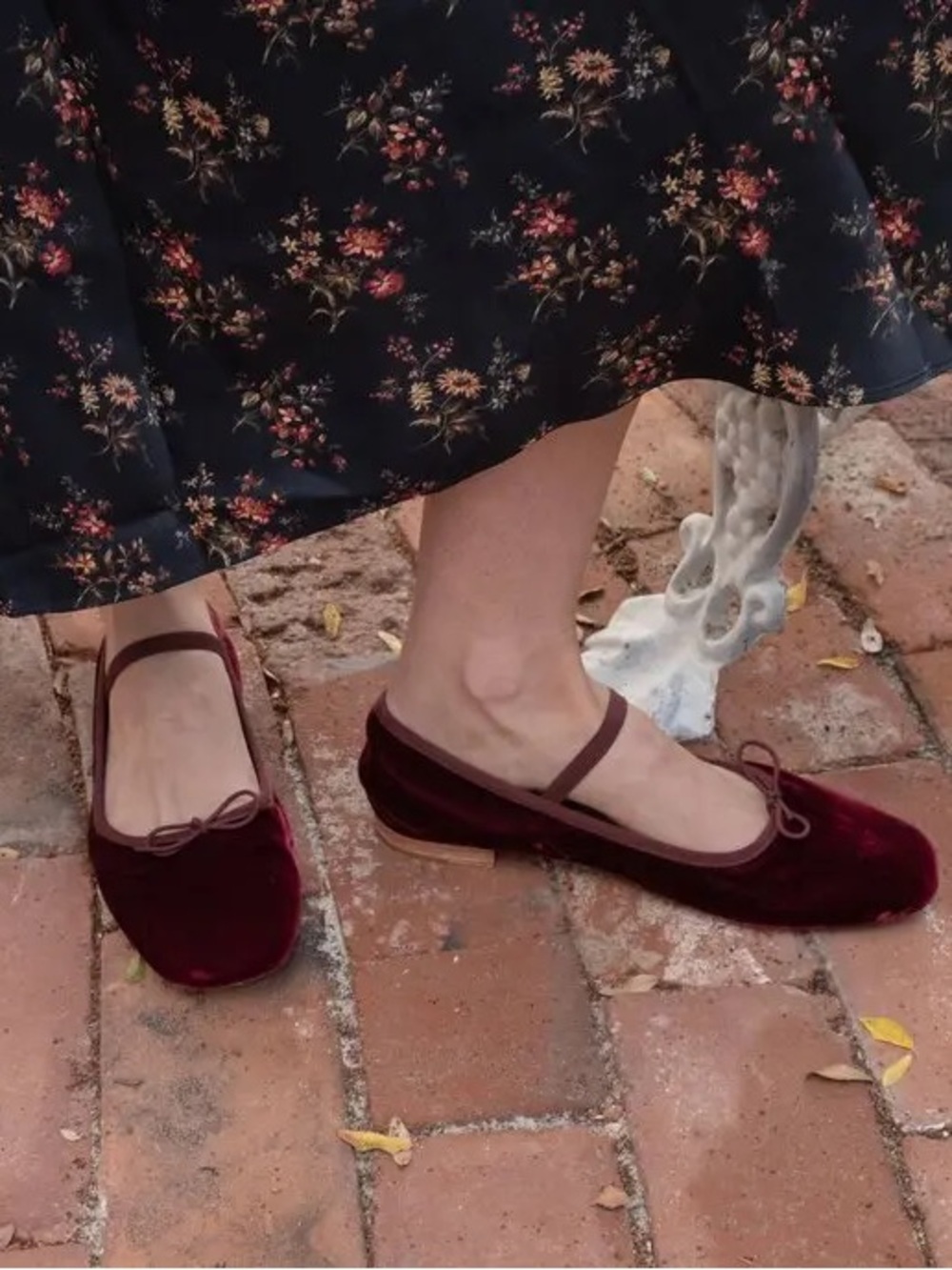 Doen NEW Size 41 Pillar Mary Jane Flat Crimson Velvet